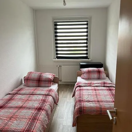 Sonnige Terrassenwohnung Mit 3 Zimmern R15
